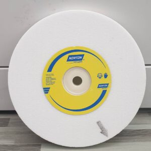 หินเจียร์สีขาว